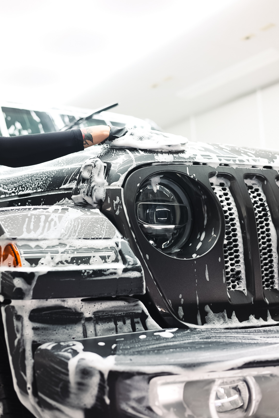 ジープ ラングラーの純水手洗い洗車